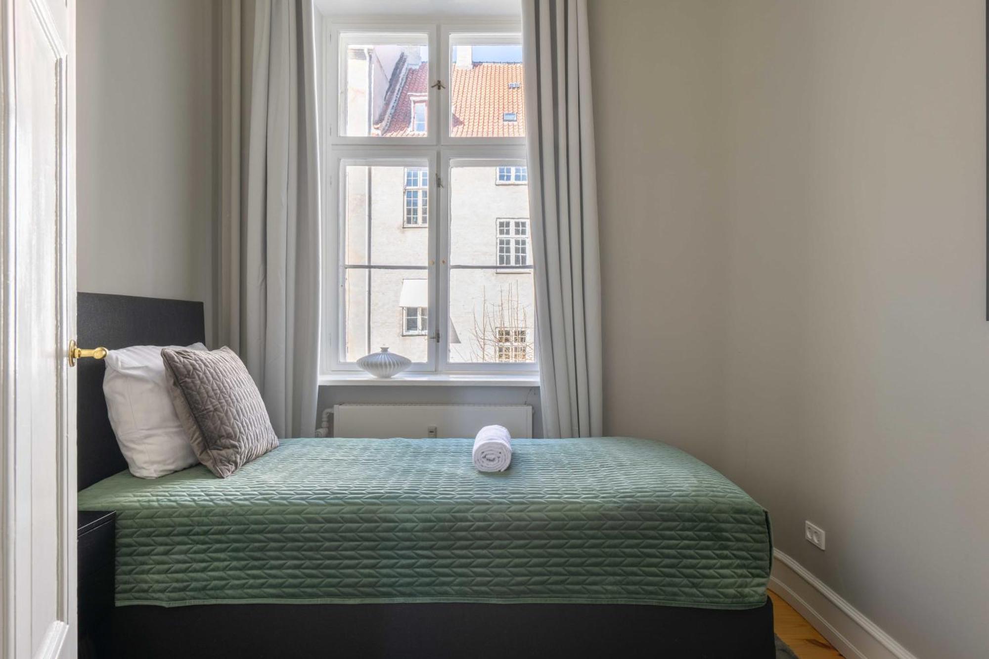 Appartement Centrally Located 3 Bedroom *