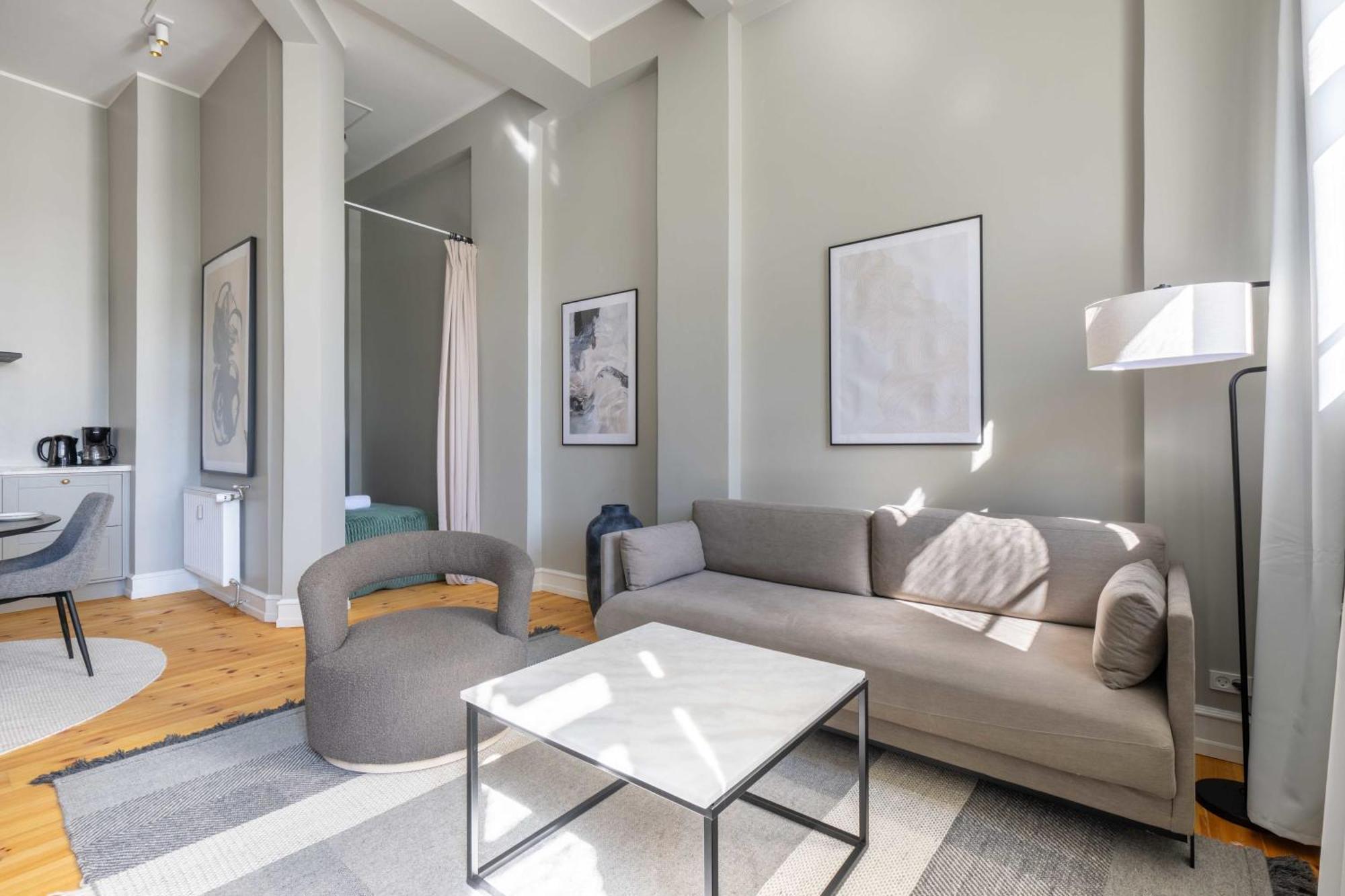 Appartement Centrally Located 3 Bedroom *