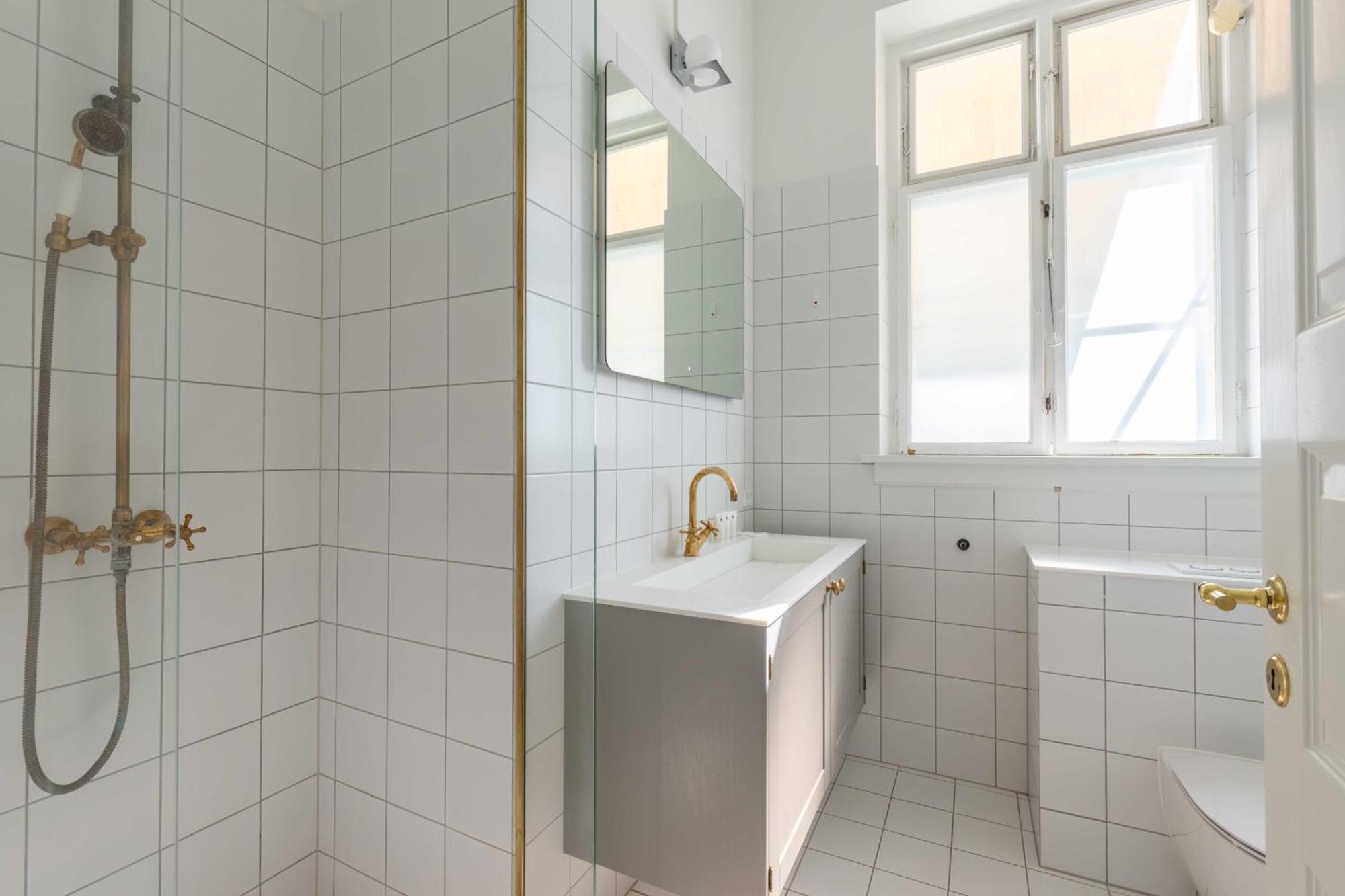 Appartement Centrally Located 3 Bedroom *